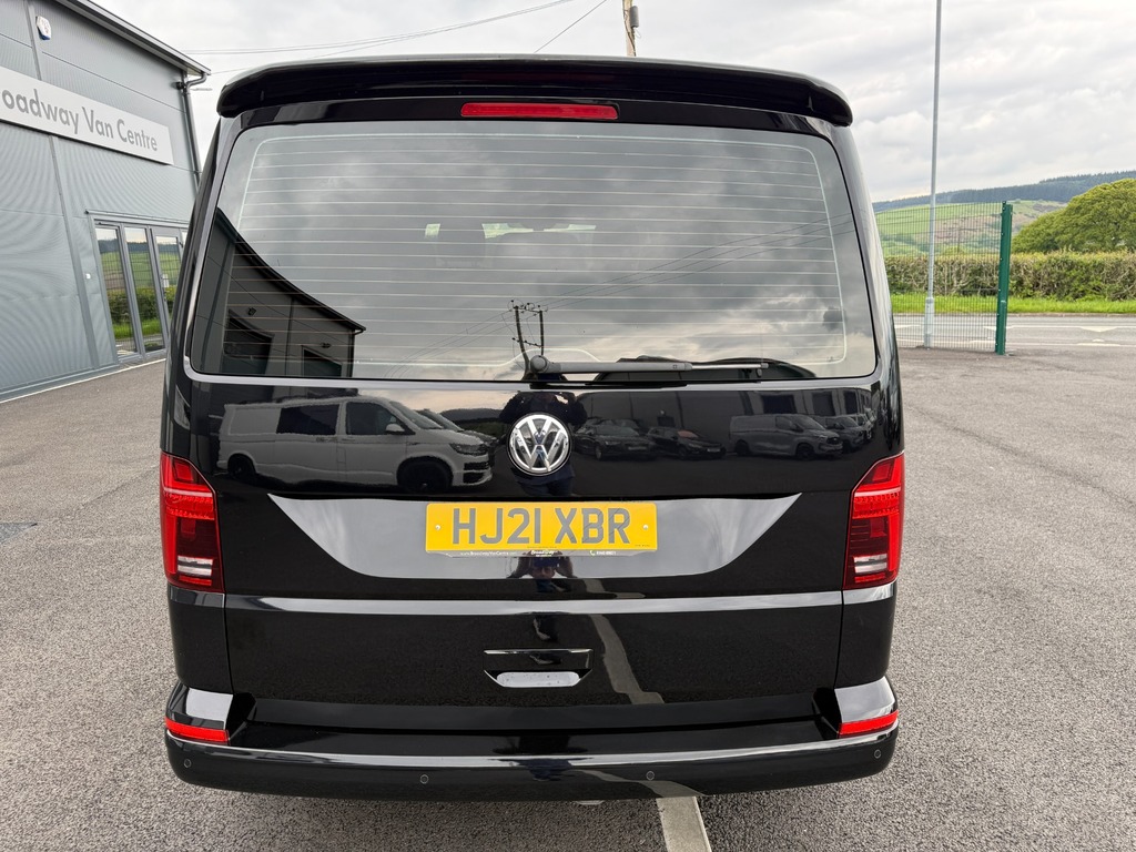 Volkswagen Transporter Shuttle 2.0 Tdi Se 150 7 Speed Dsg Swb In Black - Eur HJ21XBR Black #6