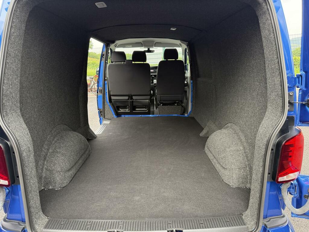 Volkswagen Transporter 2.0 Tdi 150 6 Speed Highline Panel Van VE71BYK Blue #4