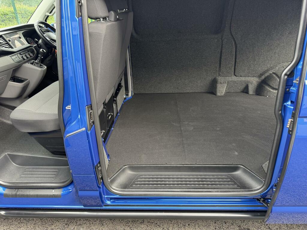 Volkswagen Transporter 2.0 Tdi 150 6 Speed Highline Panel Van VE71BYK Blue #3