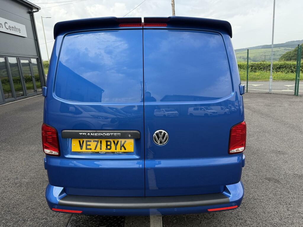 Volkswagen Transporter 2.0 Tdi 150 6 Speed Highline Panel Van VE71BYK Blue #5