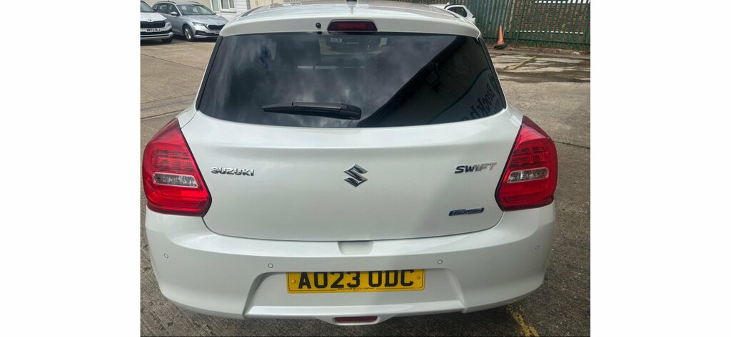 Suzuki Swift 1.2 Dualjet Mhev Sz-t Cvt AO23ODC White #3