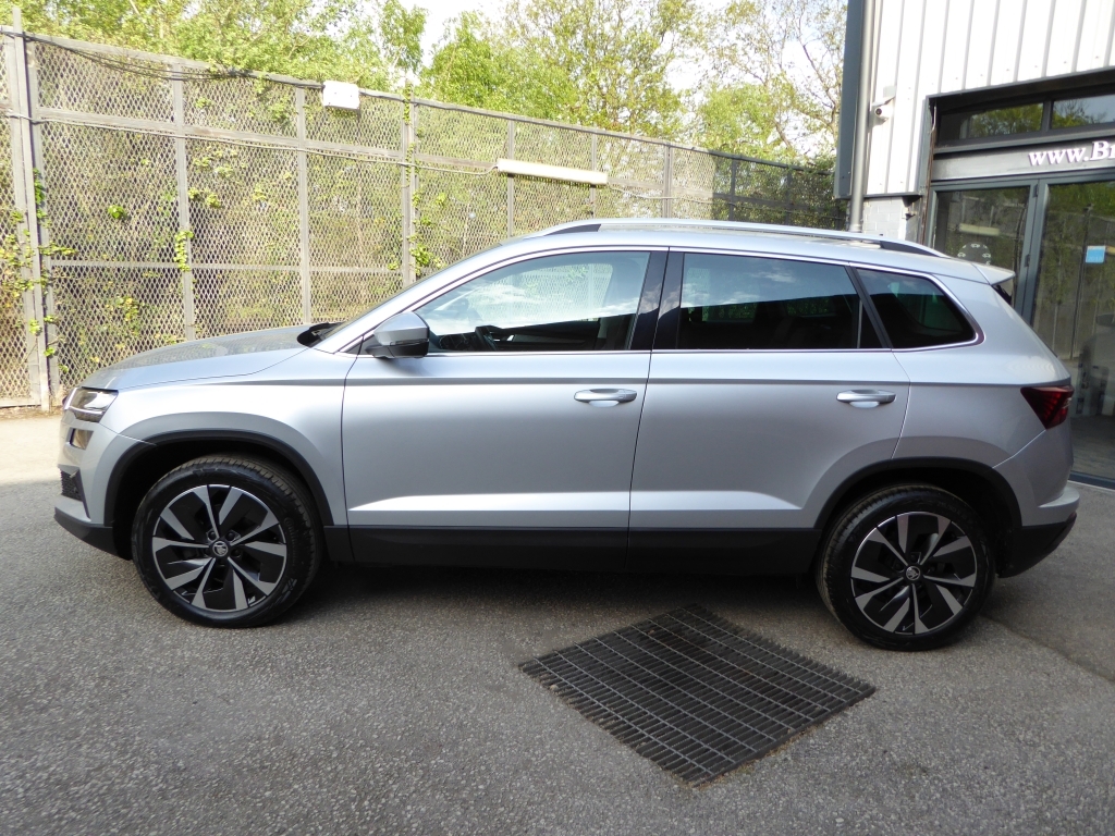 Skoda Karoq 1.5 Se L Tsi Dsg PG23LPF Silver #5
