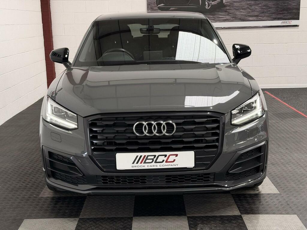 Audi Q2 Suv 1.6 Tdi 30 Black Edition Euro 6 Ss 201 SV69VEH Grey #2