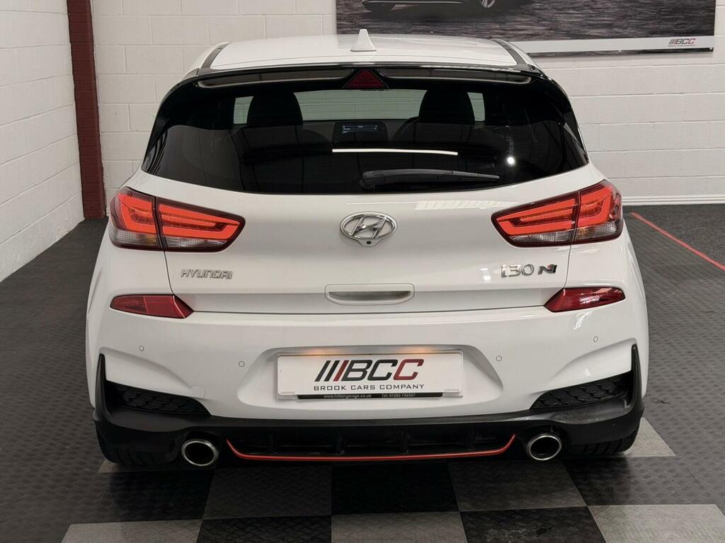 Hyundai I30 2.0 T-gdi N Performance Euro 6 Ss VK69YTP White #6
