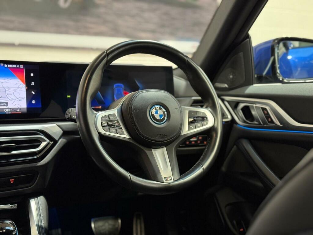 BMW i4 Hatchback 40 83.9Kwh M Sport Gran Coupe Edriv AO23UTE Blue #3