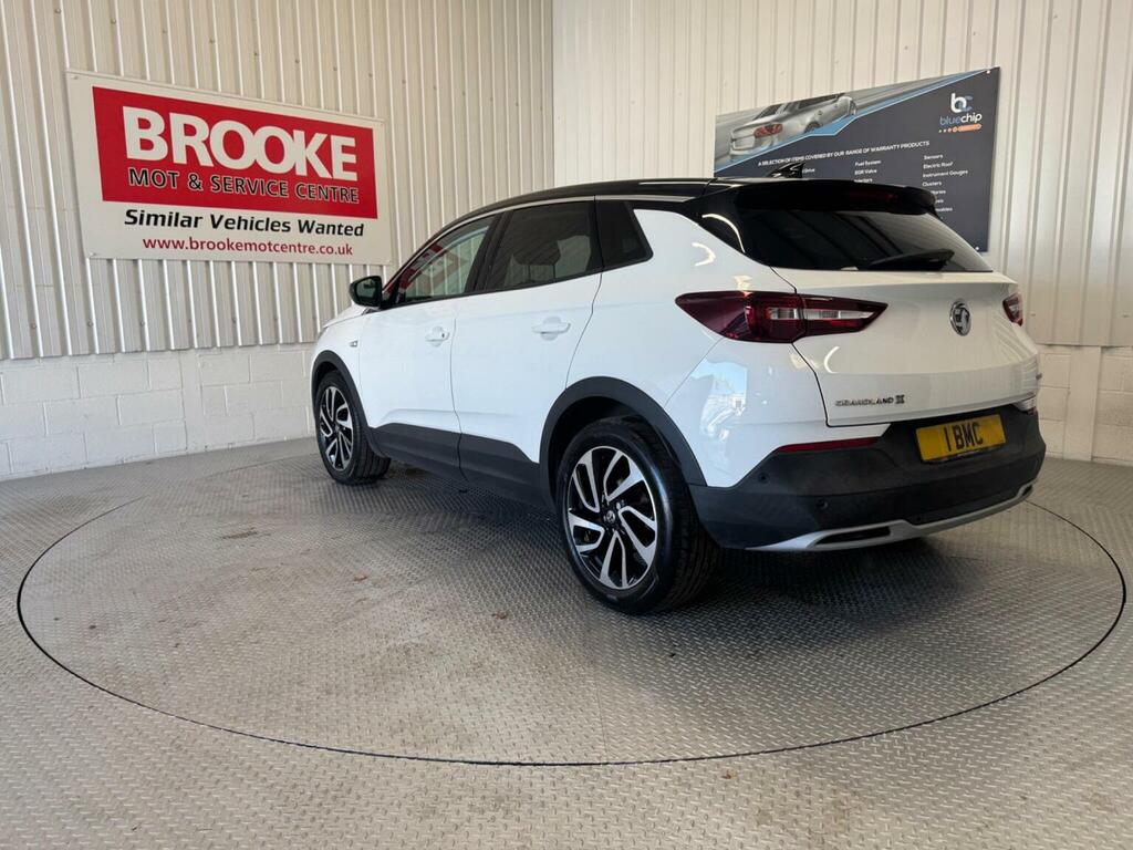 Vauxhall Grandland X Suv 1.2 Turbo Elite Nav Euro 6 Ss 201868 HJ68OTW White #5