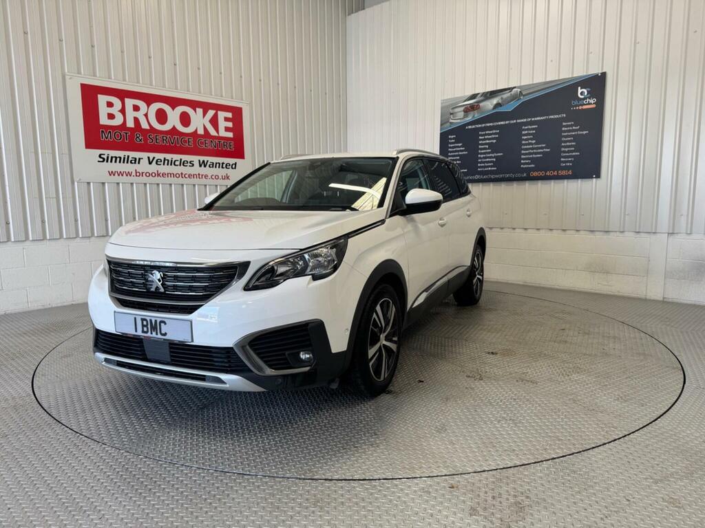 Peugeot 5008 1.5 Bluehdi Allure Euro 6 Ss YF68AZO White #3