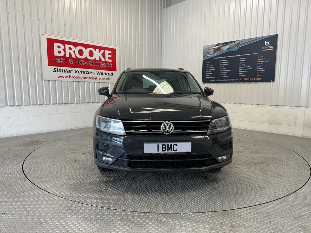 Volkswagen Tiguan Suv 1.4 Tsi S Euro 6 Ss 201767 VN67EYP Grey #2