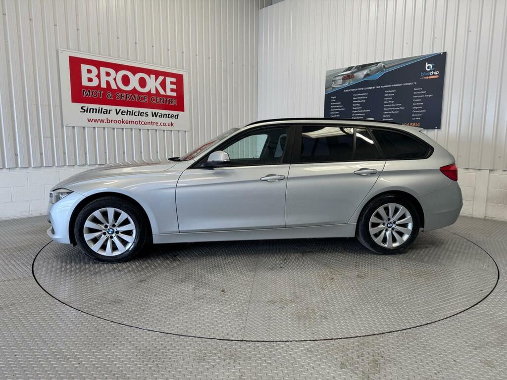 BMW 3 Series Estate 2.0 318D Se Touring Euro 6 Ss HV66VYY Silver #4