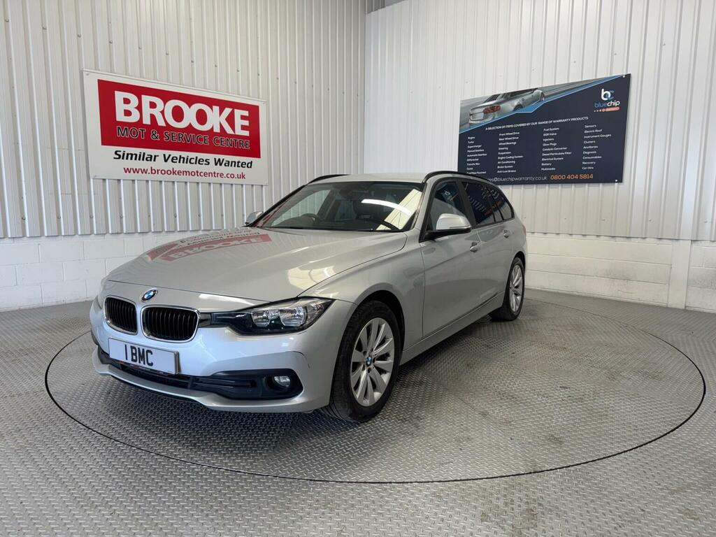 BMW 3 Series Estate 2.0 318D Se Touring Euro 6 Ss HV66VYY Silver #3