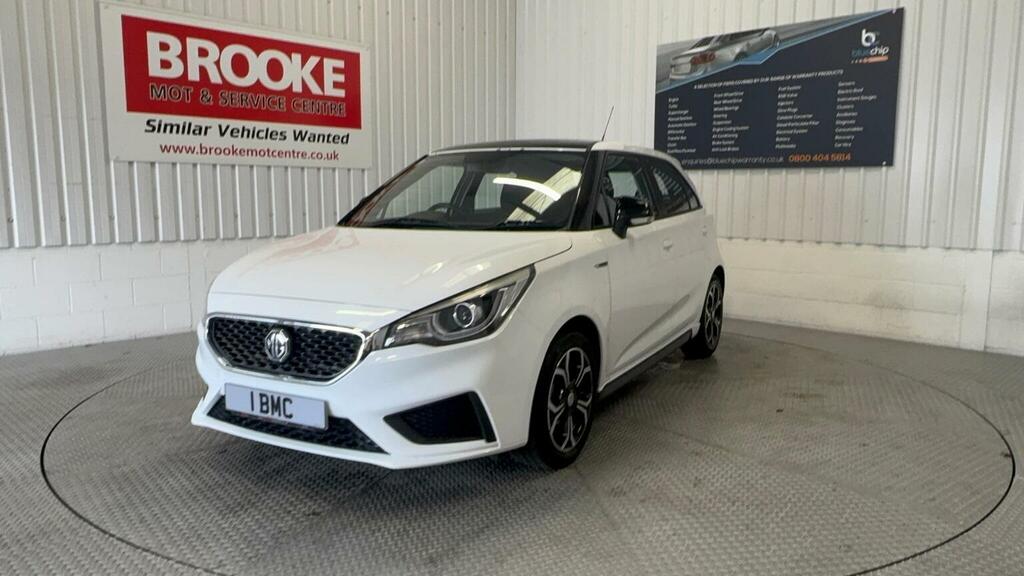 MG MG3 Hatchback 1.5 Vti-tech Excite Euro 6 Ss 20 RF68XNE White #3