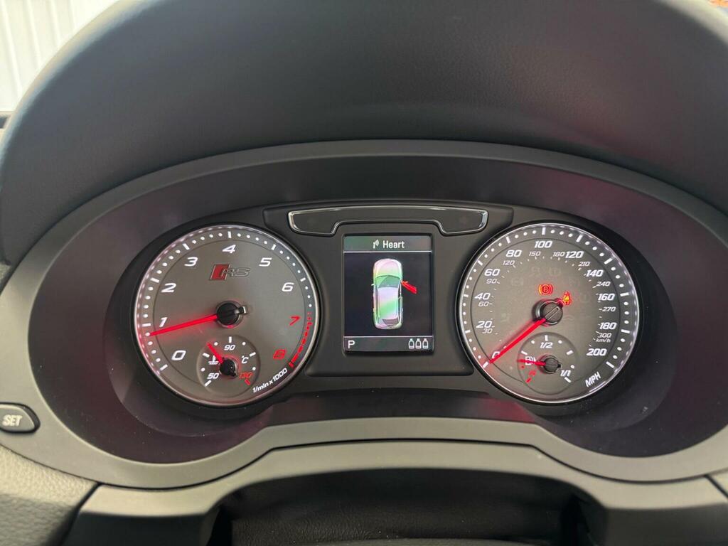 Audi RS Q3 2.5 Tfsi S Tronic Quattro Euro 6 Ss Red #22