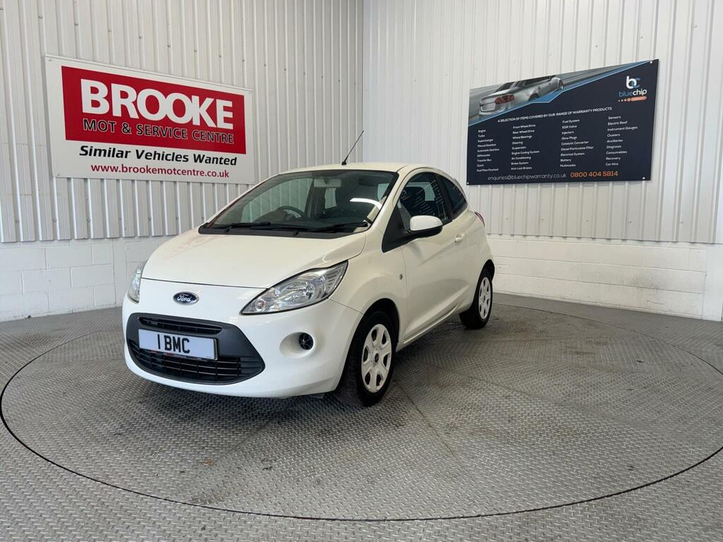 Ford KA Hatchback 1.2 Edge Euro 5 Ss 201313 AU13XVG White #3
