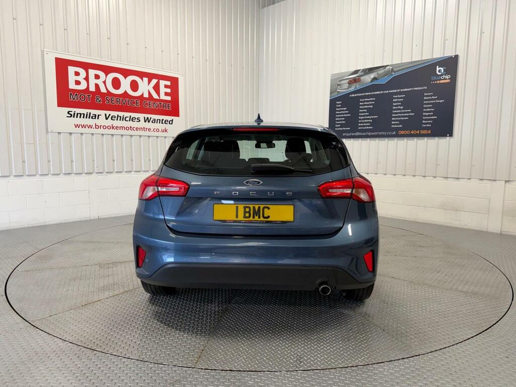 Ford Focus Hatchback 1.5 Ecoblue Titanium Euro 6 Ss 5 FA19CVR Blue #4