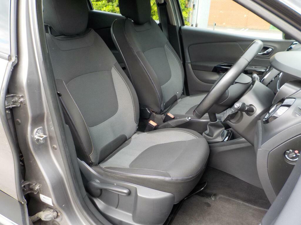 Renault Captur 1.5 Dci Energy Dynamique Medianav Euro 5 S S HY15RZW Grey #3