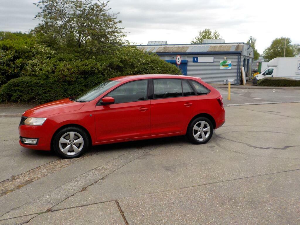 Skoda Rapid Spaceback 1.6 Tdi Se Euro 5 Red #4