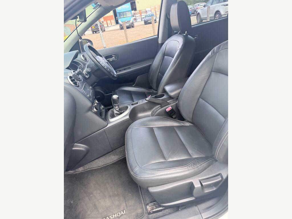 Nissan Qashqai 1.6 Dci Tekna 2Wd Euro 5 White #6