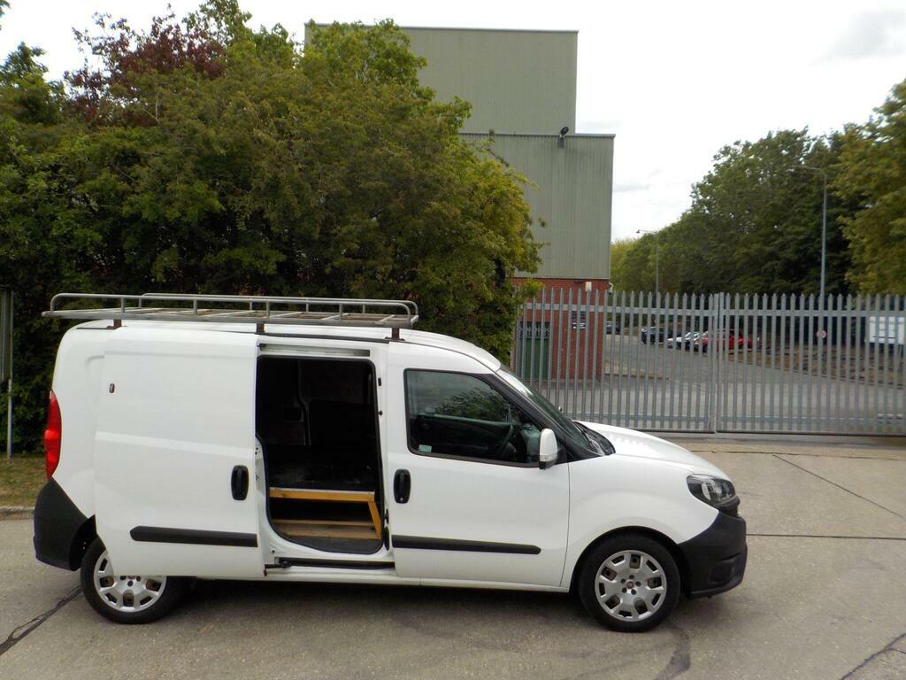 Fiat Doblo 1.6 Multijetii Maxi Tecnico L2 H1 Euro 6 S S White #3