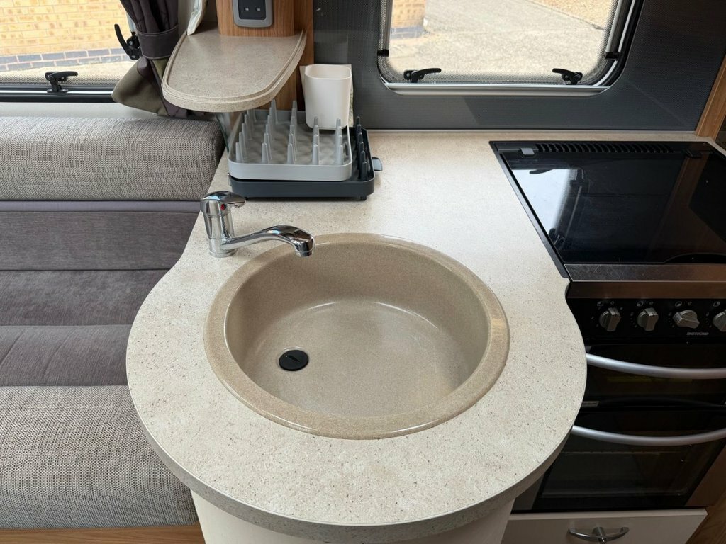 Fiat Globebus U1418 White #16
