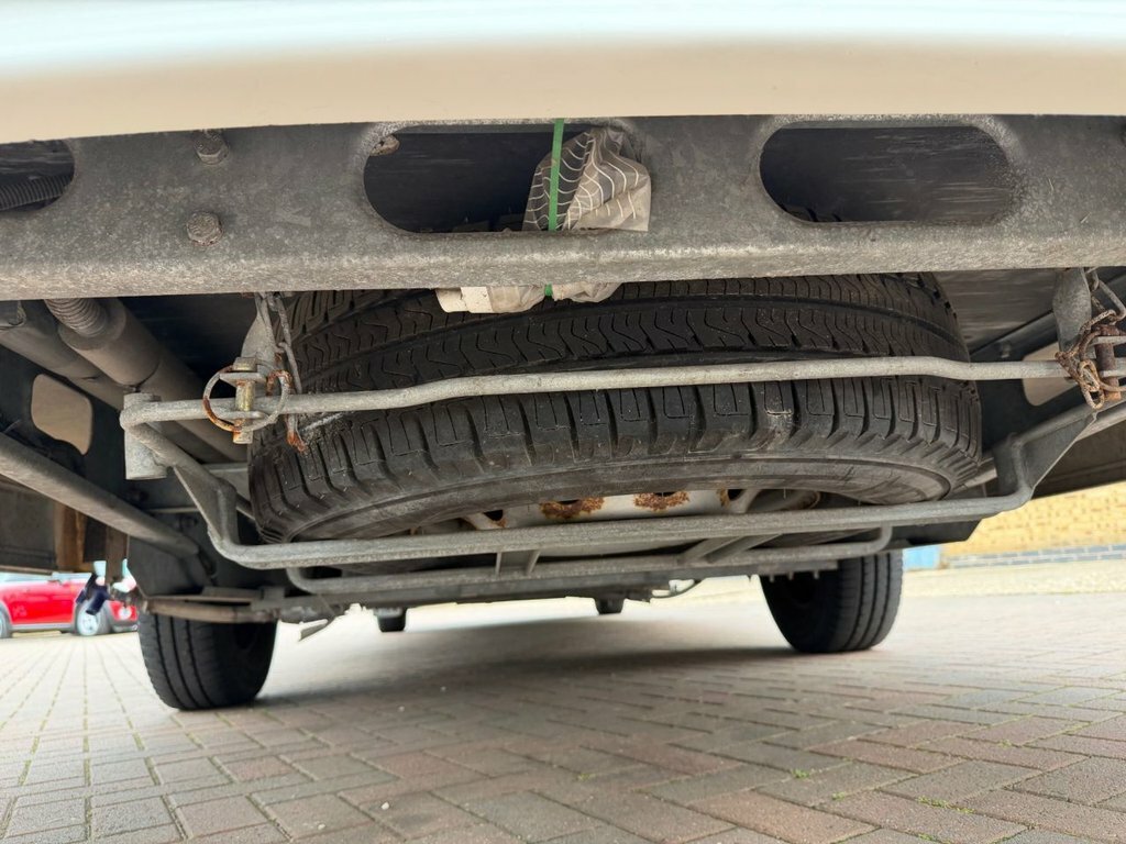 Fiat Globebus U1418 White #17