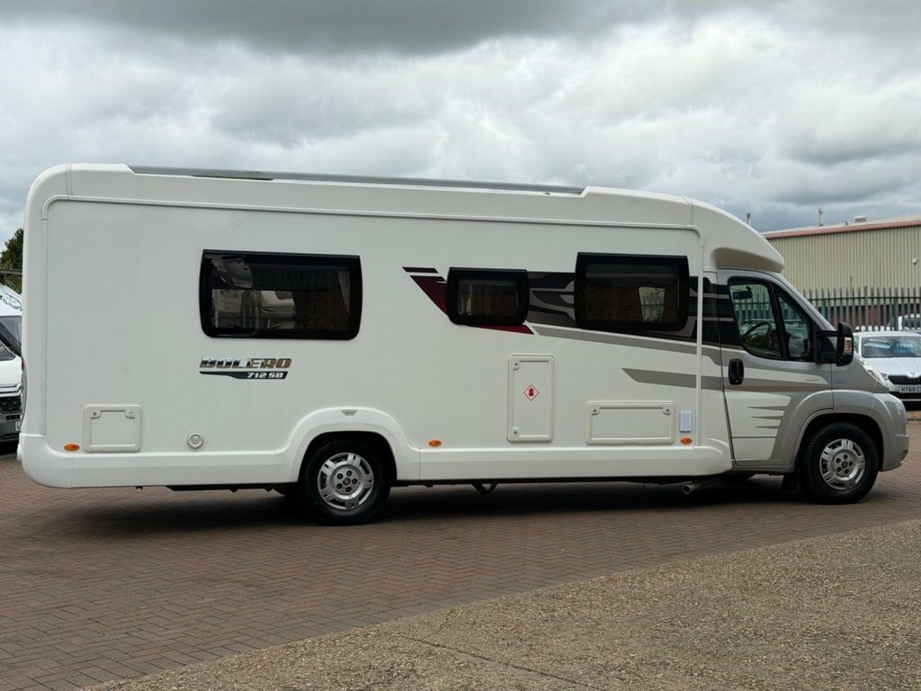 Fiat Globebus U1418 White #68