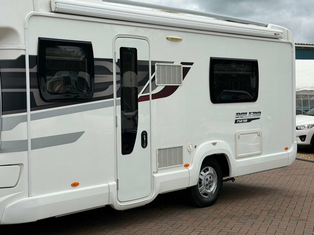 Fiat Globebus U1418 White #2