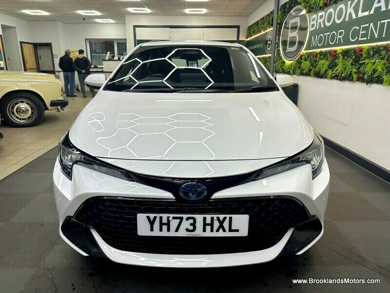 Toyota Corolla Icon Tech Sat Nav, Heated Seats Reverse Camera YH73HXL White #4
