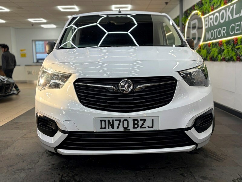 Vauxhall Combo L2h1 2300 Sportive Ss Stunning Example DN70BZJ White #5