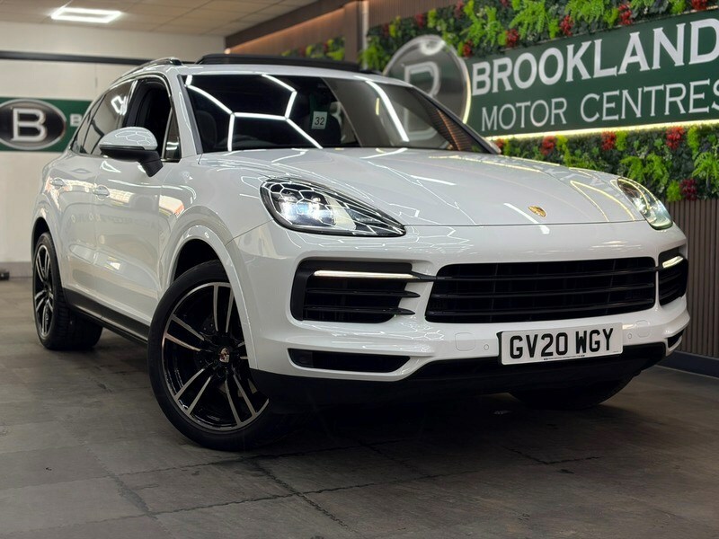Porsche Cayenne V6 Tiptronic 2X Services Great Spec R29VSA White #2