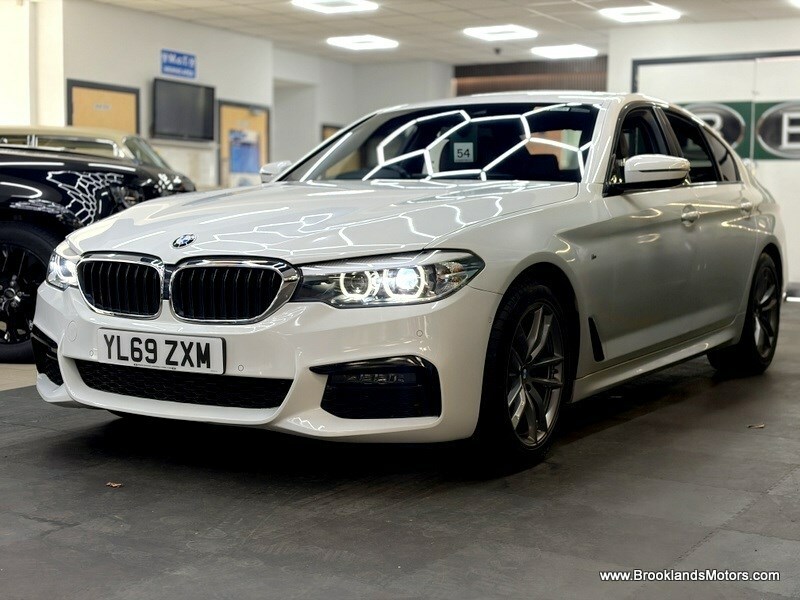 BMW 5 Series 520D Xdrive M Sport 7X Services, Sat Nav, Leather YL69ZXM White #6