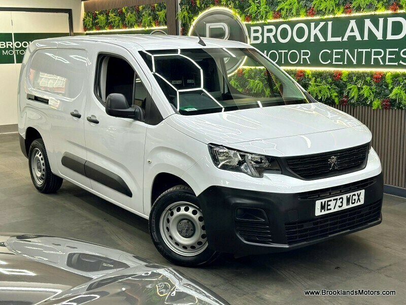 Peugeot Partner Bluehdi Professional Premium Plus L2 Stunning Exa White