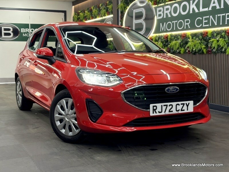 Ford Fiesta Trend Sat Nav Reverse Camera Red