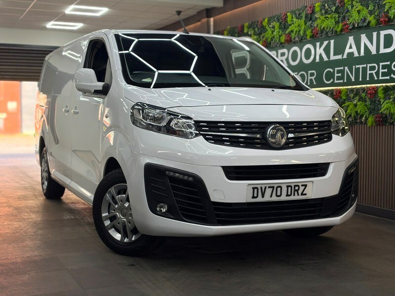 Vauxhall Vivaro 2900 1.5D 100Ps Sportive H1 Van White