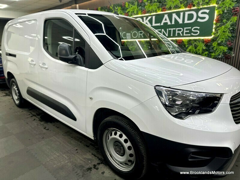 Vauxhall Combo L2h1 2300 Edition Ss Sat Nav Stunning Example White #4
