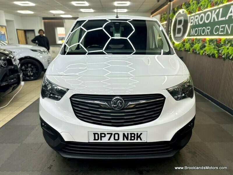 Vauxhall Combo L2h1 2300 Edition Ss Sat Nav Stunning Example White #2
