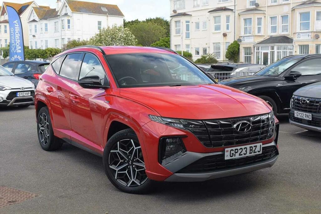 Hyundai Tucson Suv Red