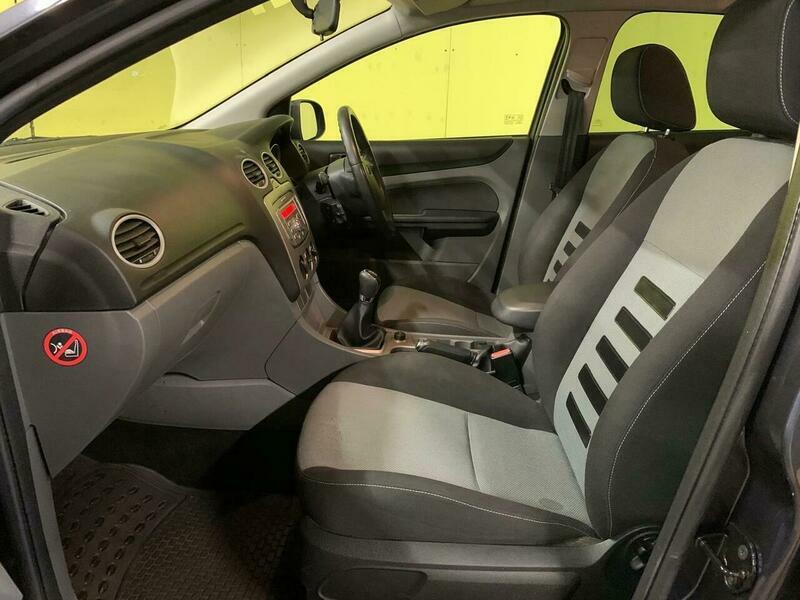 Ford Focus 1.8 Zetec Grey #5