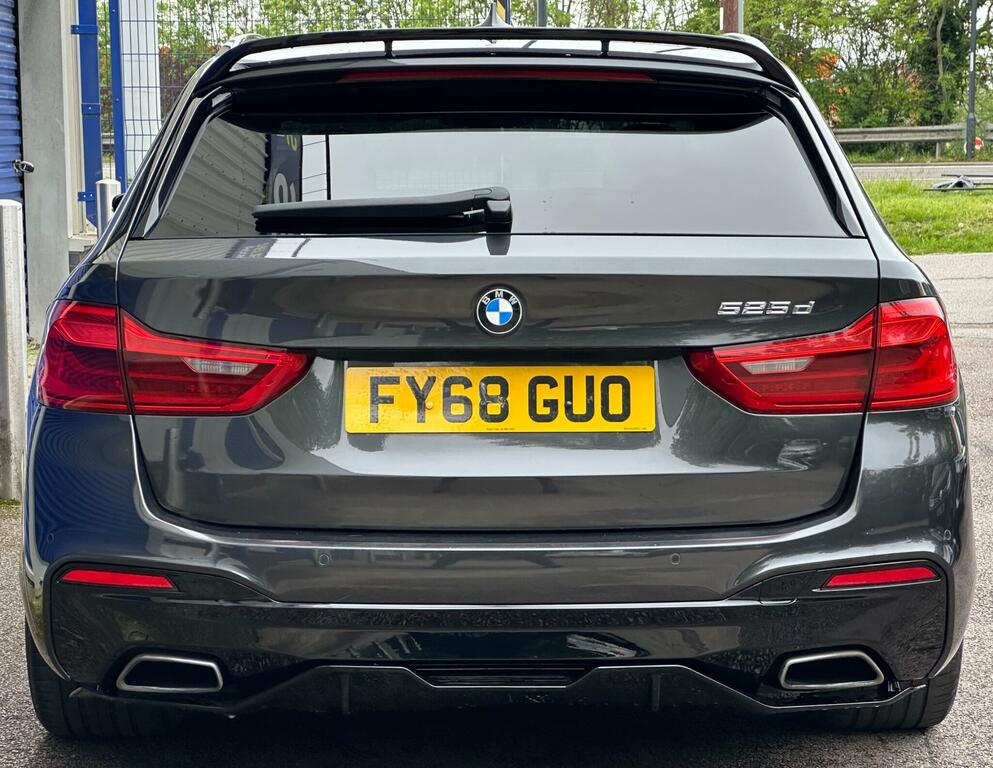 BMW 5 Series 2.0 525D M Sport Touring Euro 6 Ss FY68GUO Grey #4