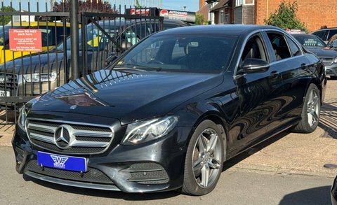 Mercedes-Benz E Class 2.0 E220d Amg LR17FPA Black #5