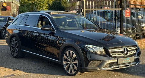 Mercedes-Benz E Class 3.0 E350d V6 KM18YZW Black #5