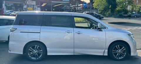 Nissan Elgrand E52 Auto Silver #9