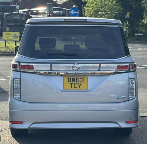 Nissan Elgrand E52 Auto Silver #11