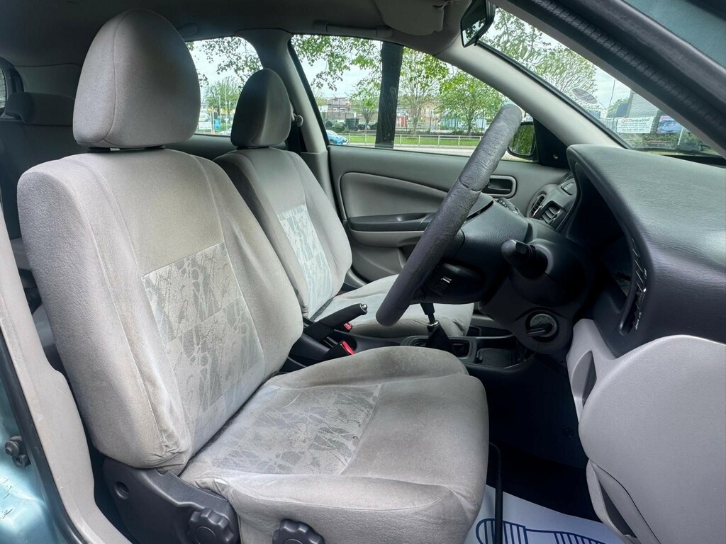 Nissan Almera Hatchback Blue #19