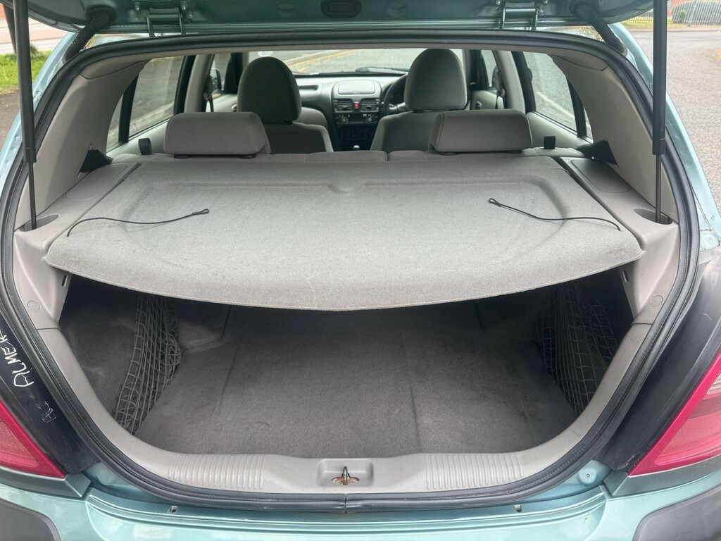 Nissan Almera Hatchback Blue #35