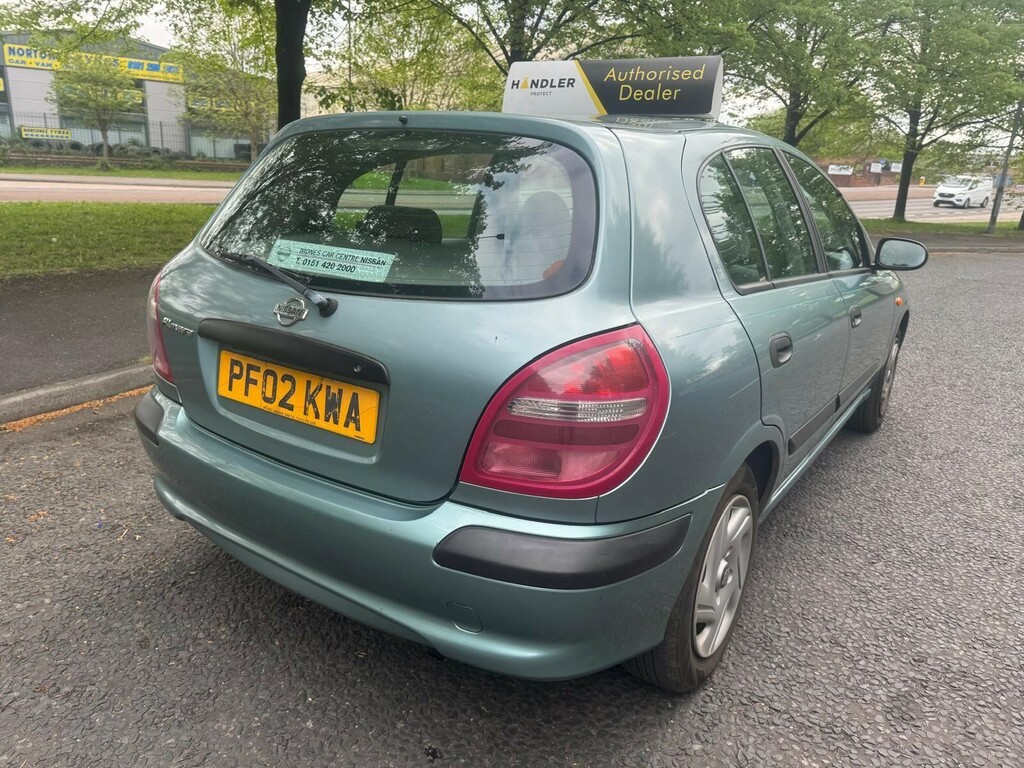 Nissan Almera Hatchback Blue #10