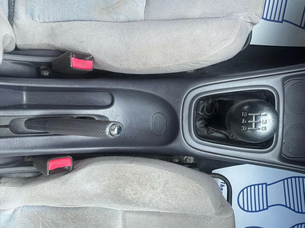 Nissan Almera Hatchback Blue #15