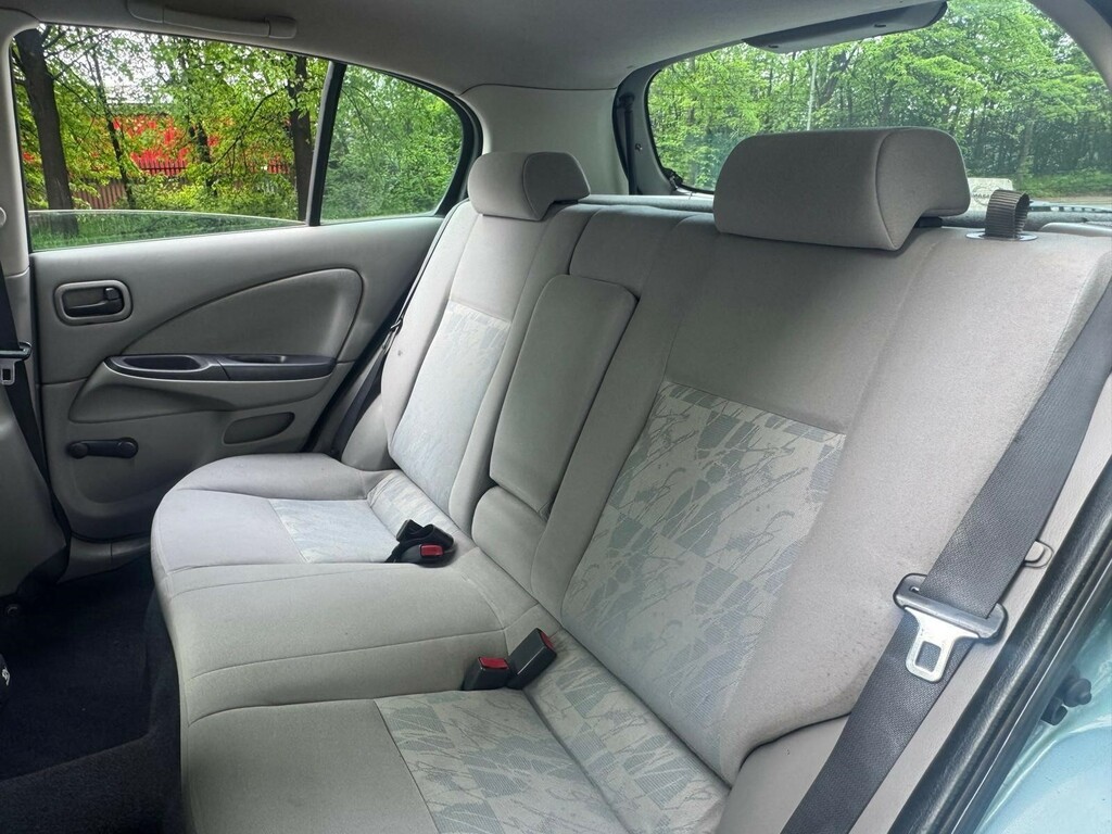 Nissan Almera Hatchback Blue #23