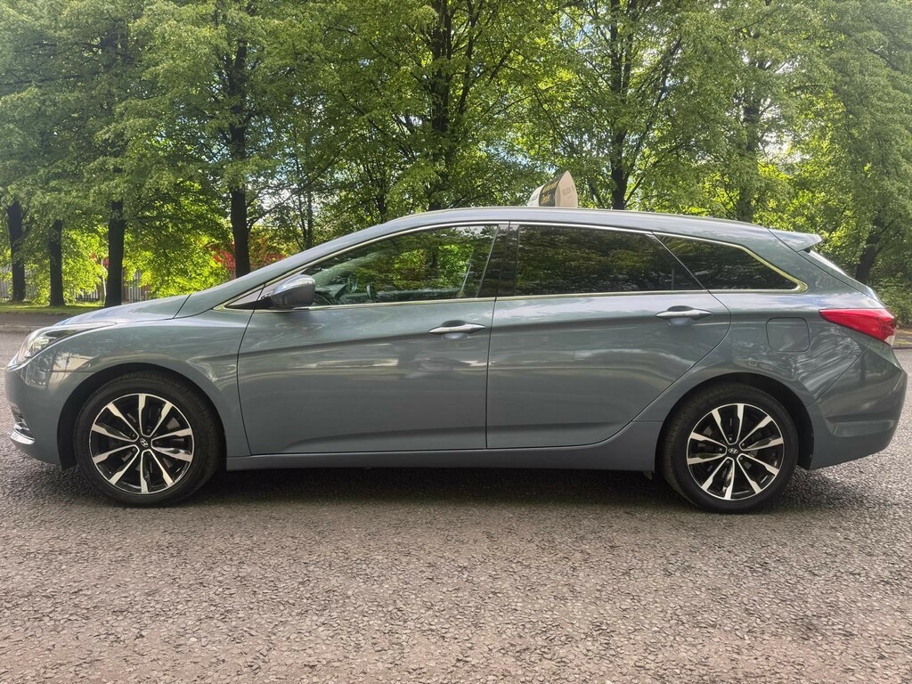 Hyundai I40 1.7 Crdi Blue Drive Se Nav Tourer Dct E #4