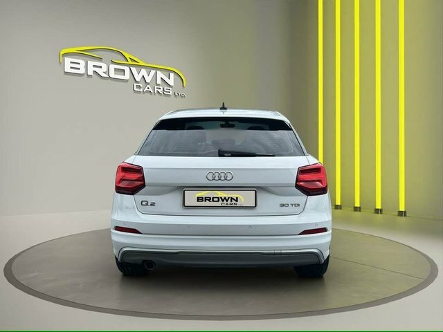 Audi Q2 1.6 Tdi 30 S PF19NAA White #6