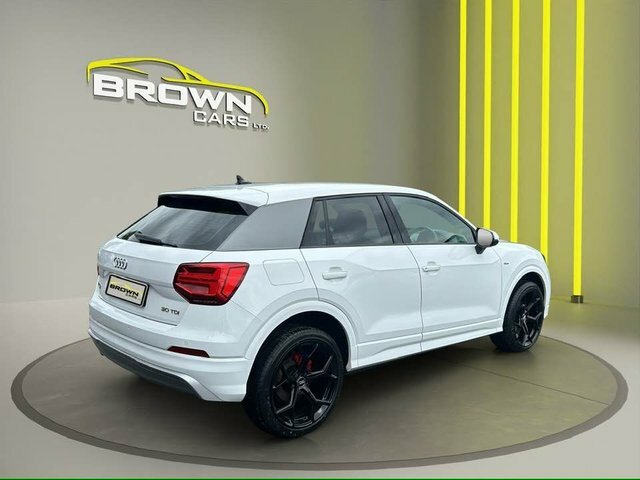 Audi Q2 1.6 Tdi 30 S PF19NAA White #5